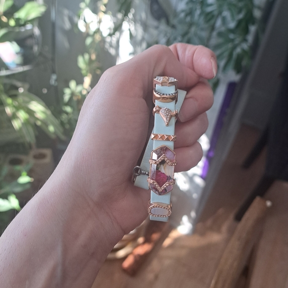 Cute bracelets - Picture 3 of 4